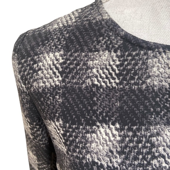 Artisan by Robin Barre gray/black plaid blouse with black chiffon underlay small - Picture 4 of 9